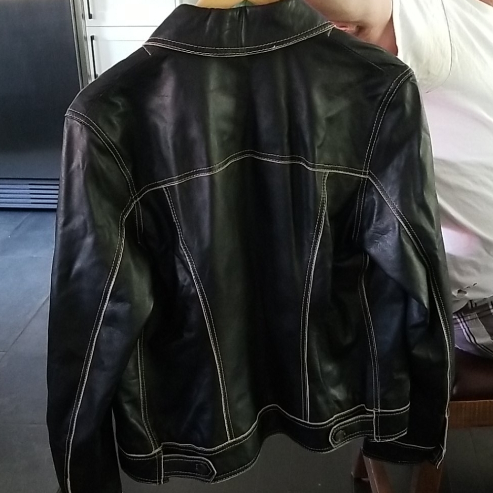 Soft Lether jacket - Picture 2 of 4